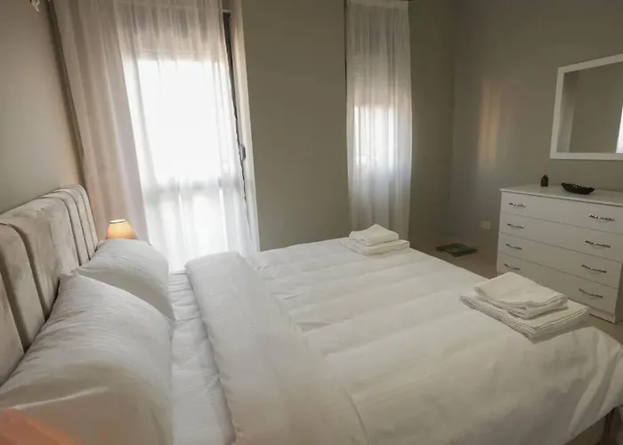Staycation, Center With Balcony