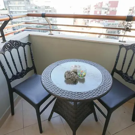 Staycation, Center With Balcony * 티라나